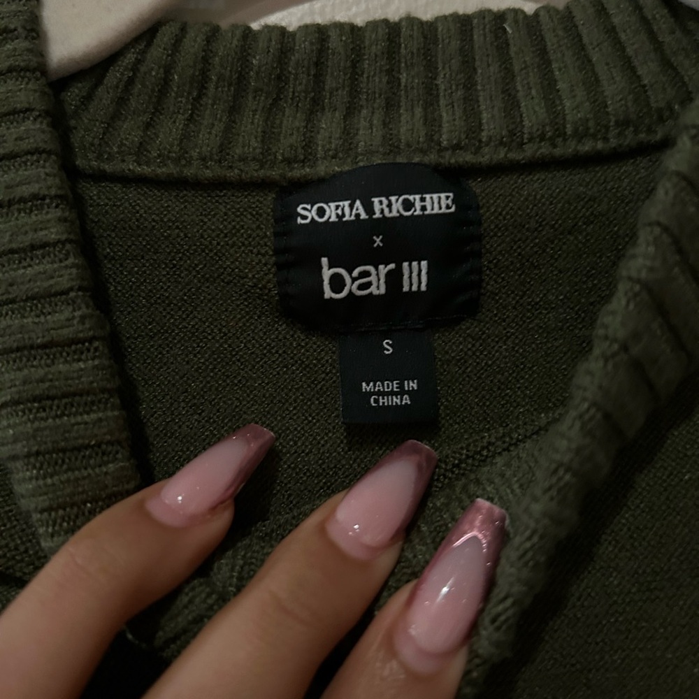 Sofia Richie x Bar iii Sweater Vest in Green